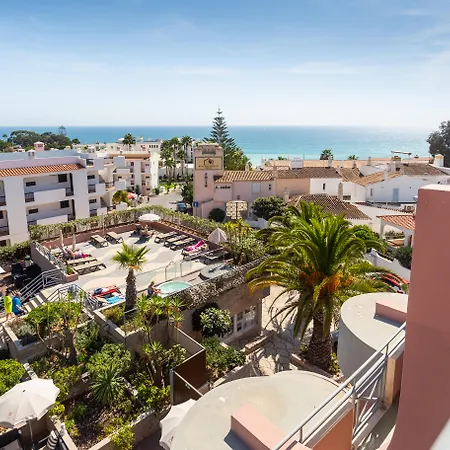 Luna Clube Oceano Aparthotel 3*