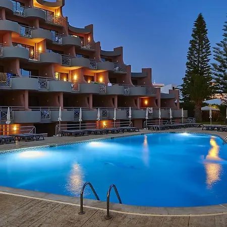 Luna Clube Oceano Aparthotel 3*