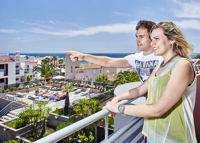 Aparthotel Luna Clube Oceano 3*