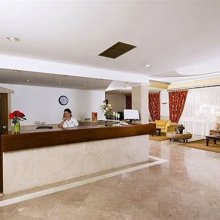 Luna Clube Oceano Apartmanhotel Albufeira